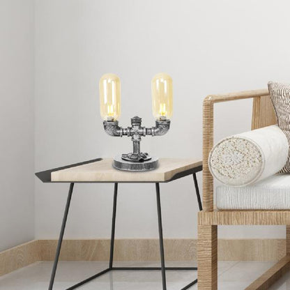 Elegante Tischlampe aus klarem Glas mit rundem Lampenschirm
