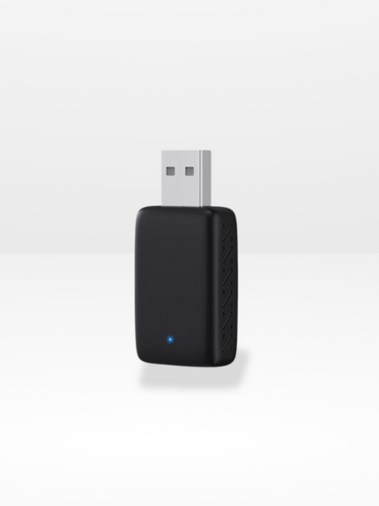Kompakter und praktischer kabelloser CarPlay USB-Adapter