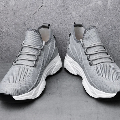 Sportliche Schuhe mit Dezenter +7 cm Erhöhung