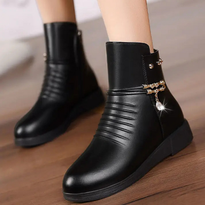 Warme und bequeme Winterstiefeletten aus elegantem Wildleder