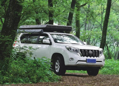 Elektrisches Dachzelt fürs Auto mit einfacher Installation