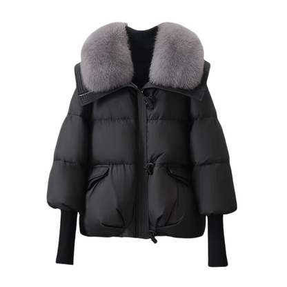 Kurze Winterparka mit gefütterter Kapuze