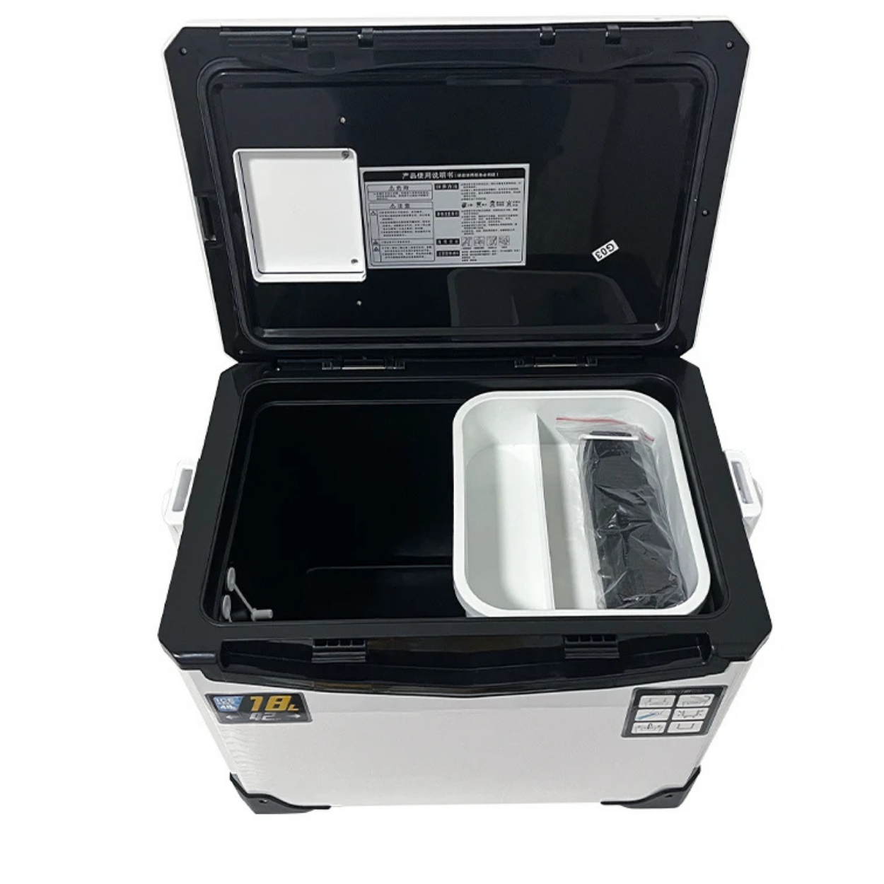 Isolierte und robuste Angelkühlbox