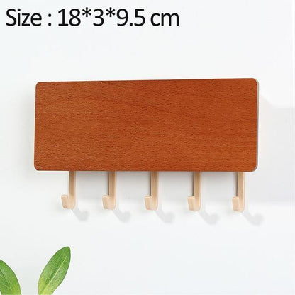 Charmanter Holz-Schlüsselanhänger mit bunten Haken